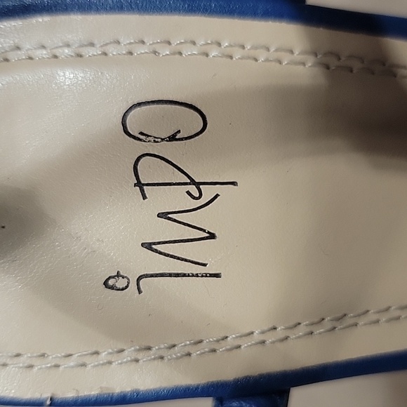 Impo Size 8.5 Vivette Sling Back Open Toe Wedge Sandals. Blue with Silver Accent - Picture 7 of 10